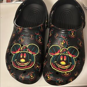 CROCS Black Multicolor Mickey Mouse Slippers